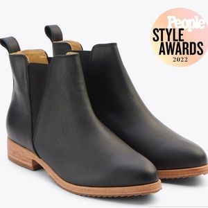 NWOT Nisolo Everyday Chelsea Boots
